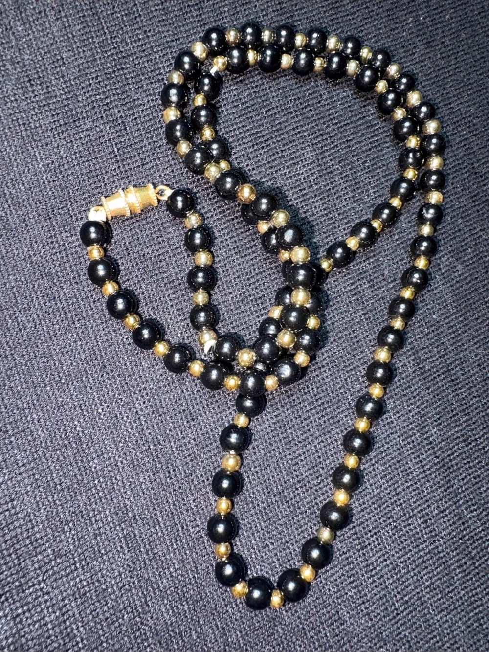 N/A elegant black